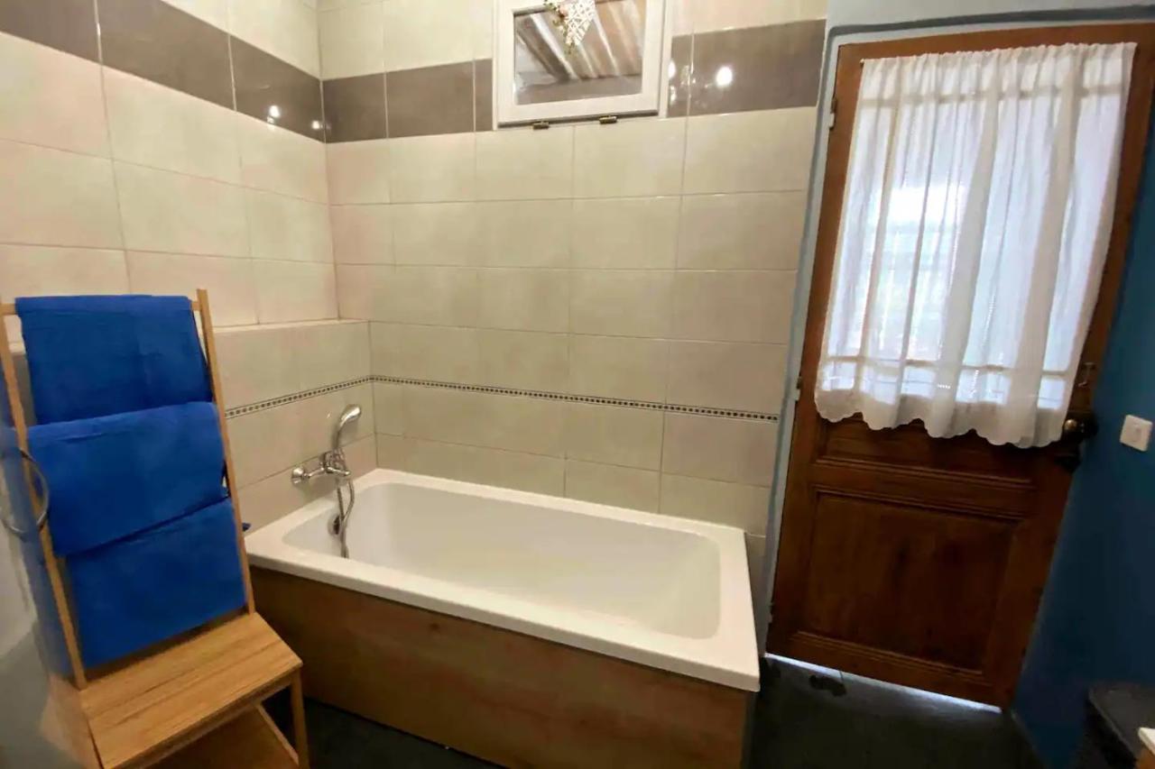 Appartement Provencal Avec Terrasse Dans Le Var Les Arcs-sur-Argens Luaran gambar
